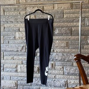 Nike leggings